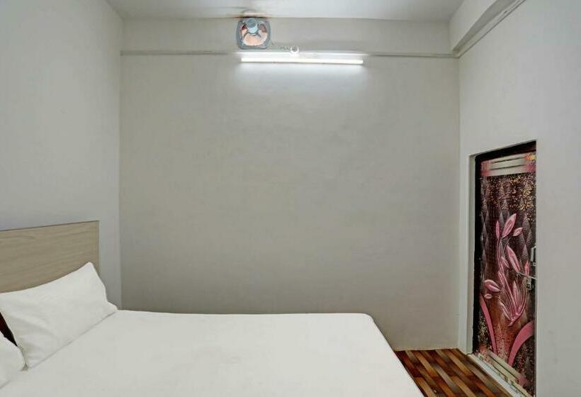 חדר קלאסי לשלושה, Oyo Hotel Happy Inn