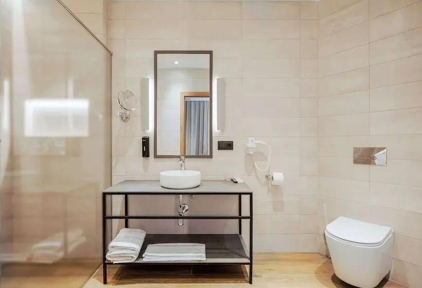 Suite with Terrace, Radisson Hotel & Spa Gyumri