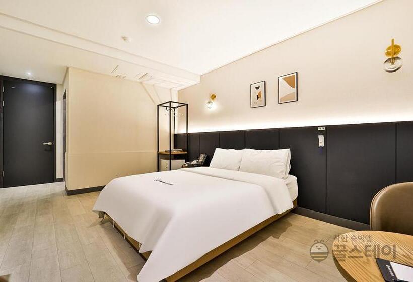 스탠다드 룸, Browndot Hotel Guun