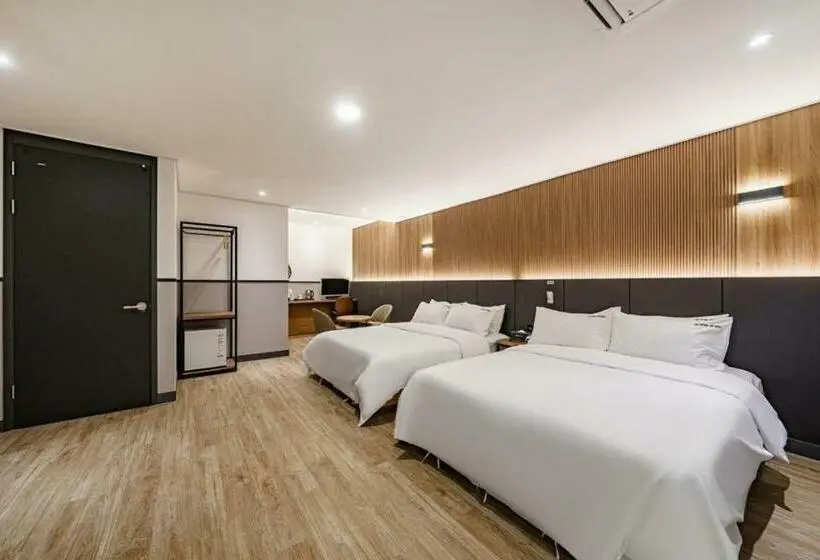 اتاق استاندارد, Browndot Hotel Guun