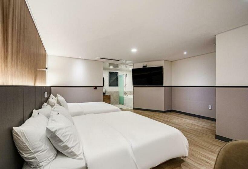 스탠다드 룸, Browndot Hotel Guun