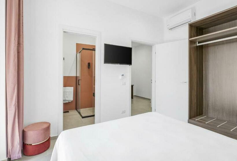 带大床的标准间, Pangea Luxury Rooms
