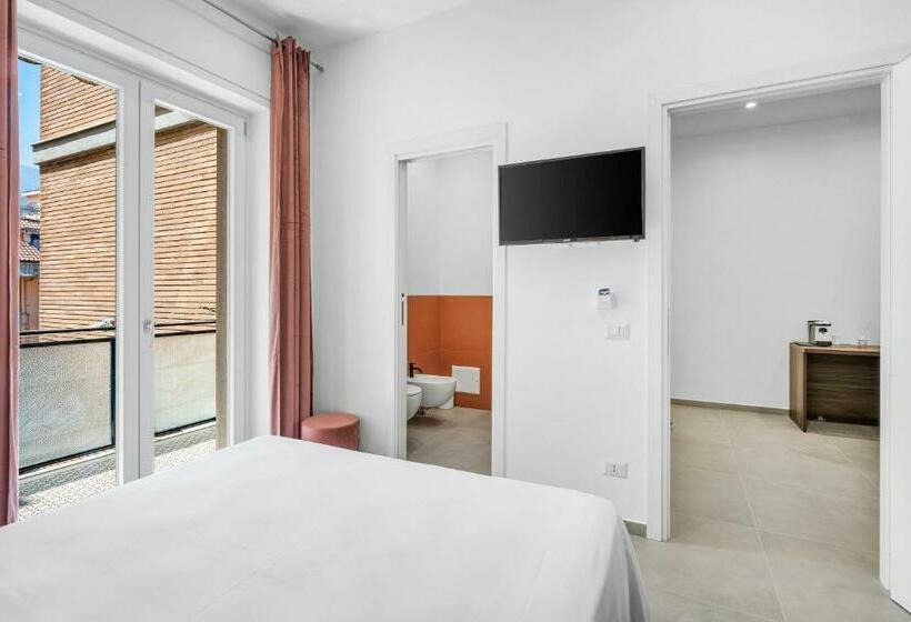 带大床的标准间, Pangea Luxury Rooms