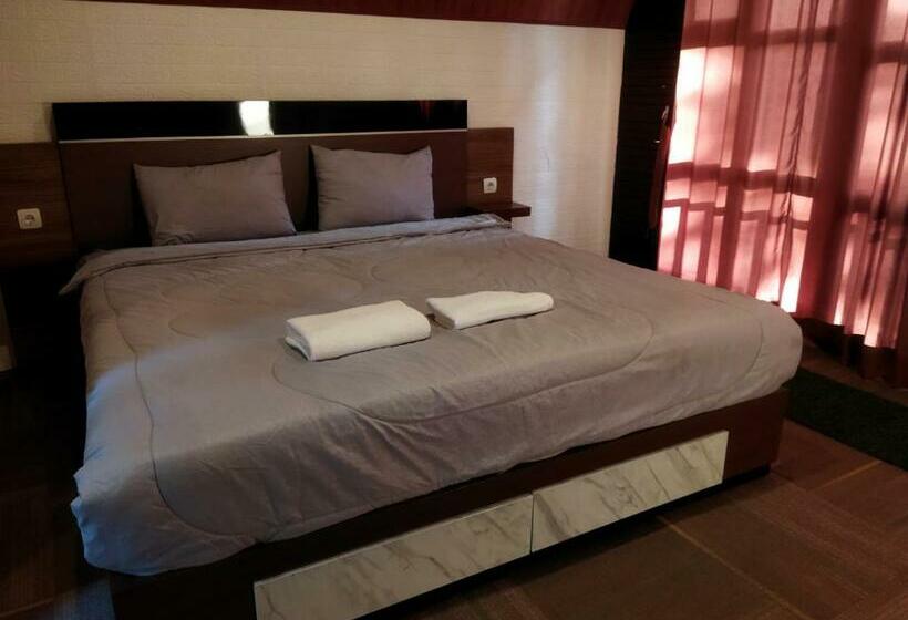 Трехместный Номер Superior, Pijar Resort Powered By Cocotel