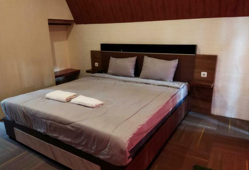 Трехместный Номер Superior, Pijar Resort Powered By Cocotel