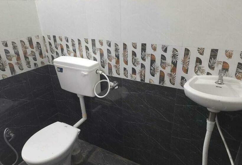 三人经典房间, O Dream Star