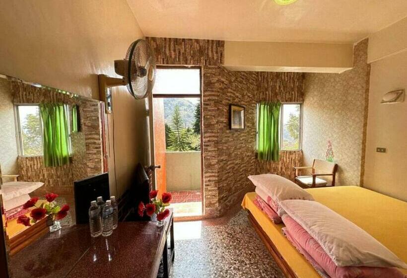 اتاق استاندارد چهار تخته, Shi Bi