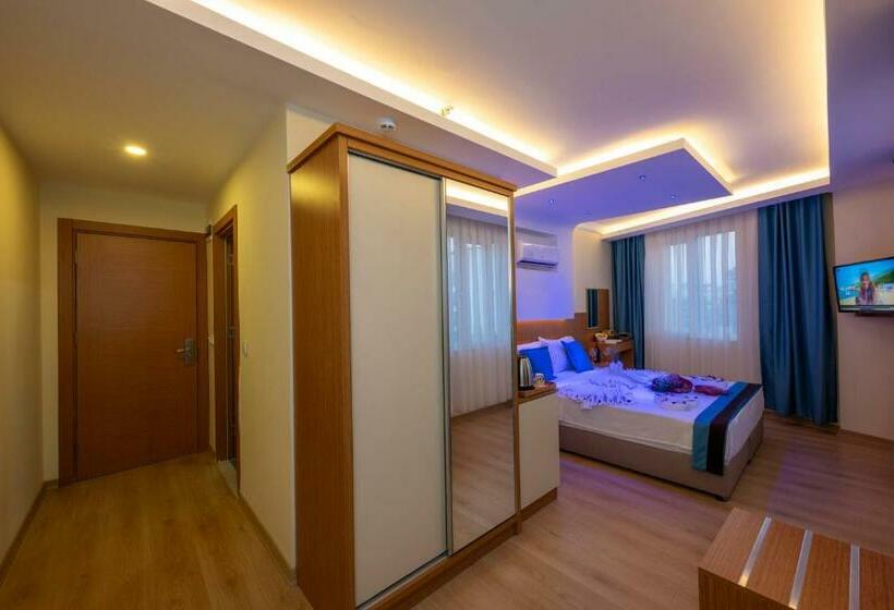 디럭스 룸, Diamond Luxury