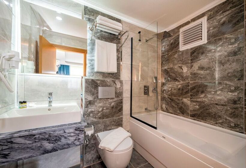 수피리어 룸, Diamond Luxury