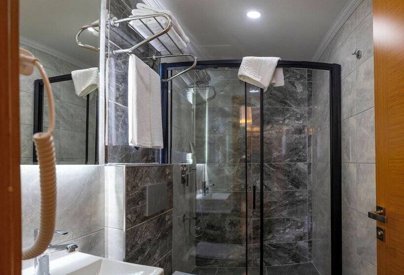 수피리어 룸, Diamond Luxury