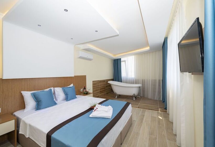 디럭스 룸, Diamond Luxury