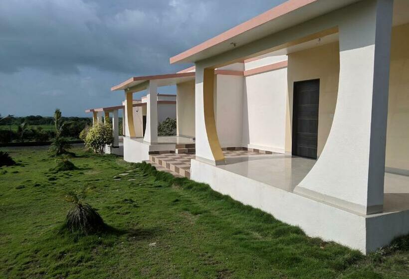 Вилла Deluxe 1 Спальня, Green Magical Hill Resort   Gir