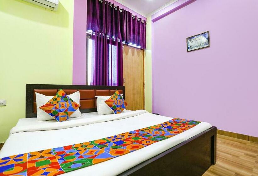 Номер Deluxe, Treebo Om Shree Banaras