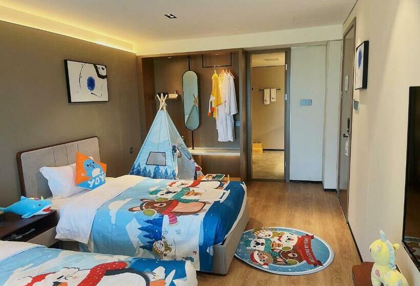 家庭间, Huawen Four Season