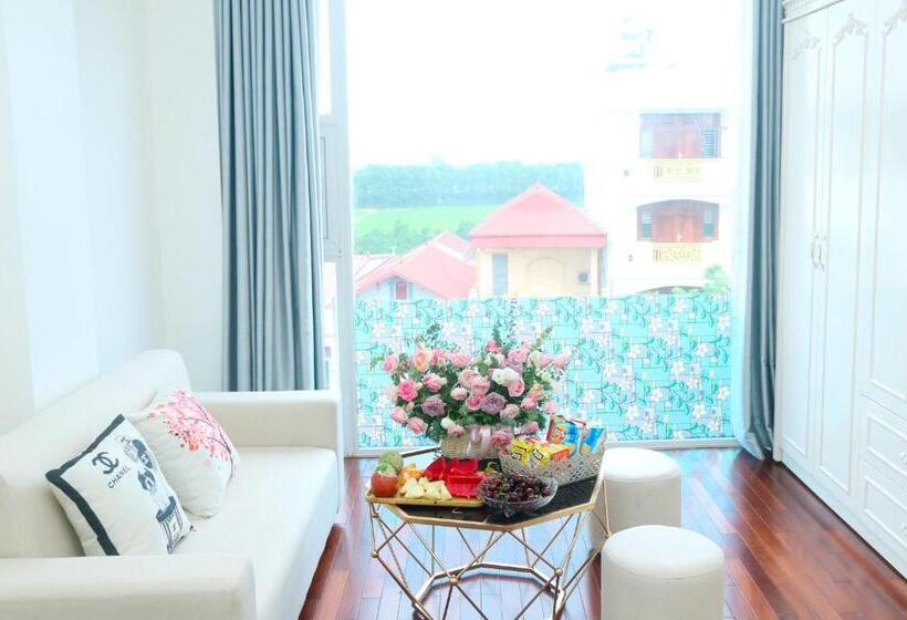 اتاق استاندارد با تخت بزرگ, Noi Bai Ville Airport