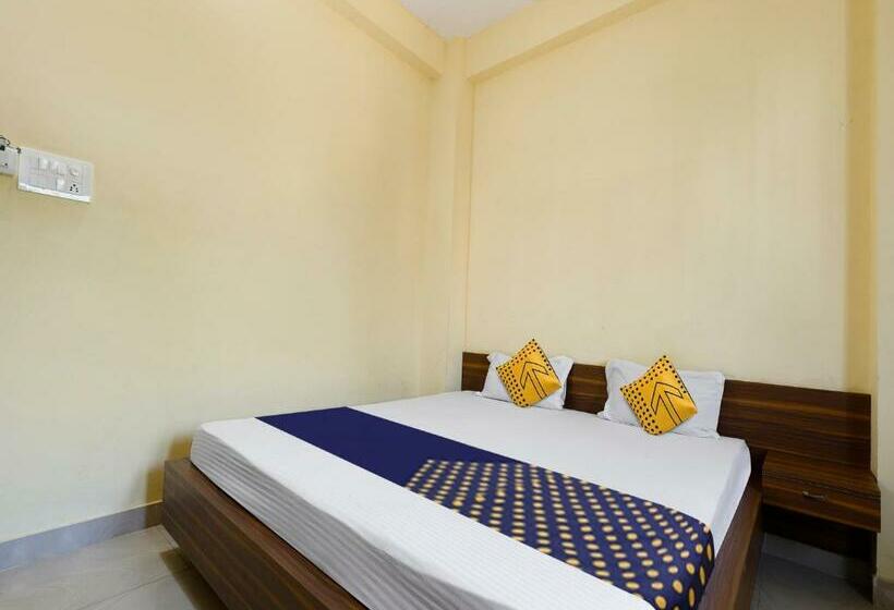 三人经典房间, Spot On 81234 Gb Guest House
