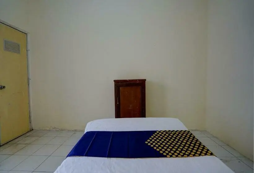 エコノミールーム, Spot On 92902 Sunyoto Homestay Syariah