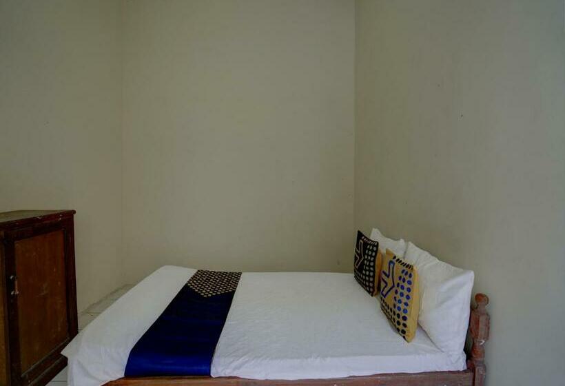חדר אקונומי, Spot On 92902 Sunyoto Homestay Syariah