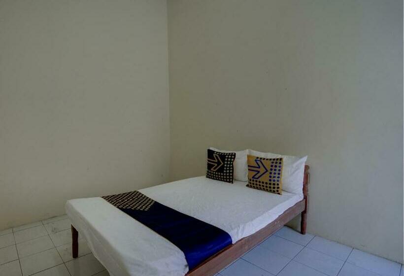 Номер Economy, Spot On 92902 Sunyoto Homestay Syariah