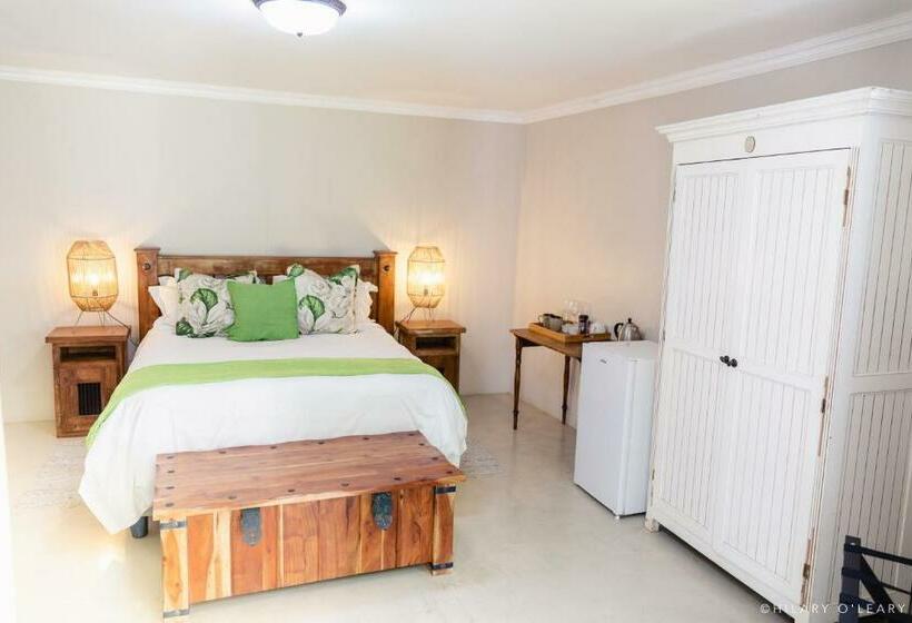 חדר סטנדרט, Old Rearsby