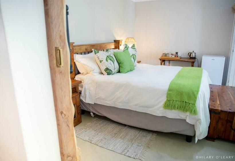 חדר סטנדרט, Old Rearsby