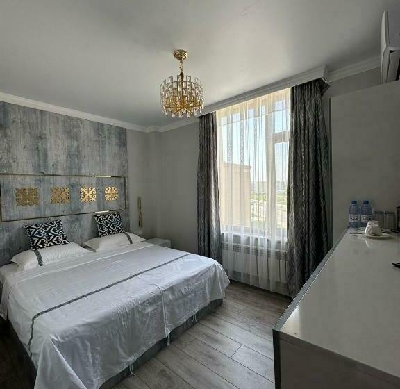 اتاق استاندارد با سرویس بهداشتی مشترک, Qas Saq