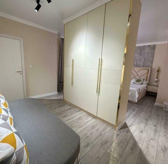 اتاق استاندارد, Qas Saq