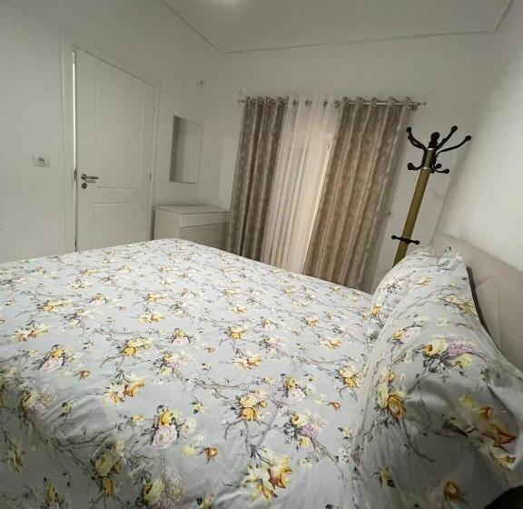 غرفة عائلية, Rian Guest House