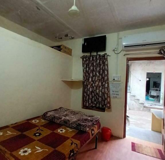 חדר סטנדרט, Shreeji Guest House