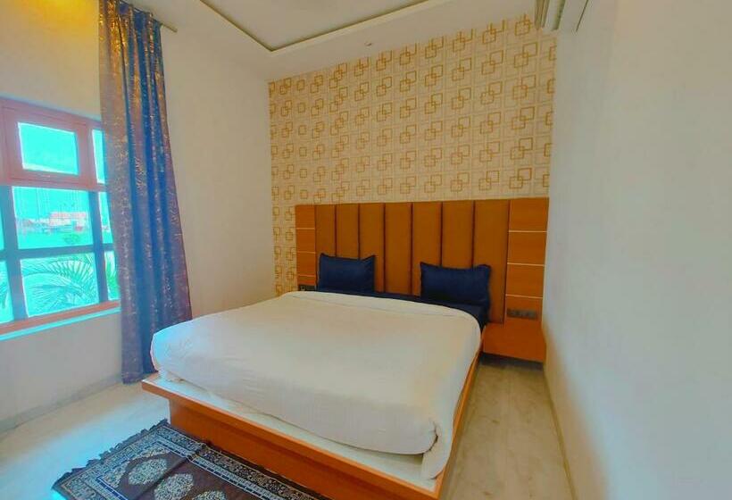 Standard-huone, Avadh Sunshine Palace Hotel And Resort