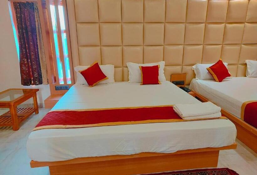 Номер Superior, Avadh Sunshine Palace Hotel And Resort