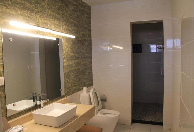 Номер Deluxe, Canwin