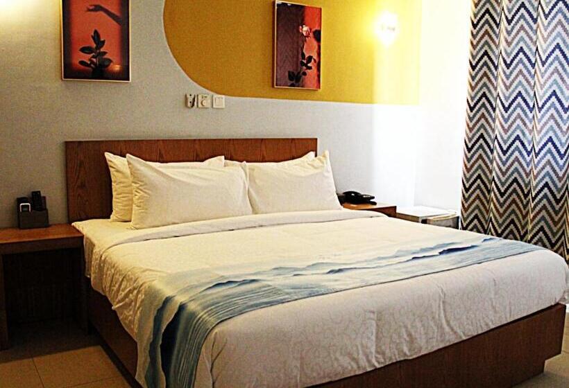 Номер Deluxe, Canwin