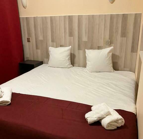 اتاق استاندارد, Arcotel Cannes 4 Minutes Du Palais Des Festivals New Management New Team Old Revievv