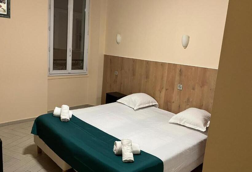 اتاق استاندارد, Arcotel Cannes 4 Minutes Du Palais Des Festivals New Management New Team Old Revievv