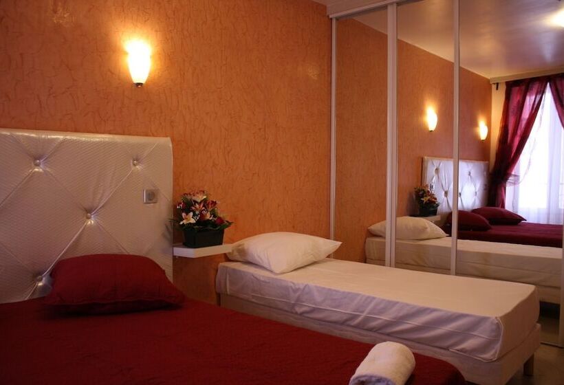 اتاق استاندارد سه نفره, Arcotel Cannes 4 Minutes Du Palais Des Festivals   New Management New Team   Old Revievv