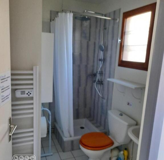 ダブルベッドのスタンダードスタジオ, Beau Vallon   Gîte Et Chambres D Hôtes