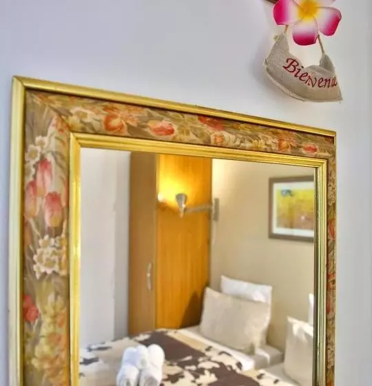 Standard-studio, Beau Vallon   Gîte Et Chambres D Hôtes