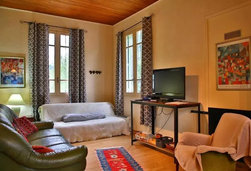 Huoneisto 3 Makuuhuonetta, Beau Vallon   Gîte Et Chambres D Hôtes