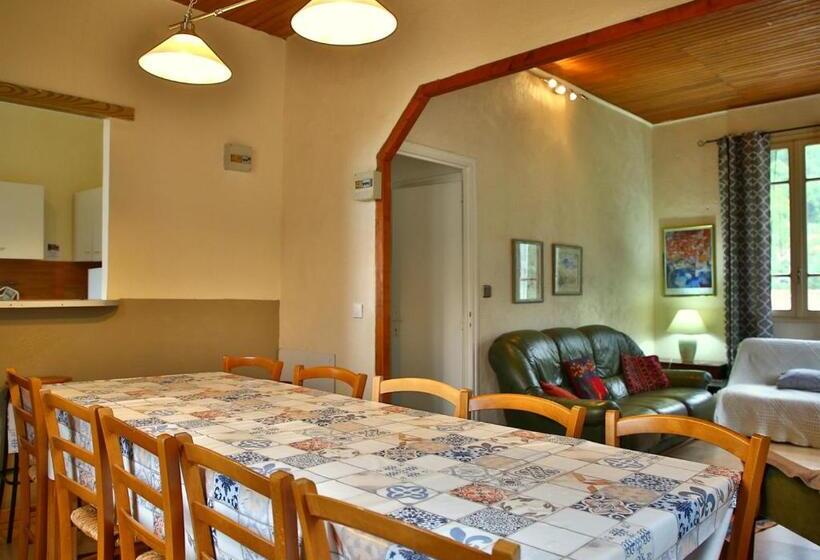 Апартаменты 3 Спальни, Beau Vallon   Gîte Et Chambres D Hôtes