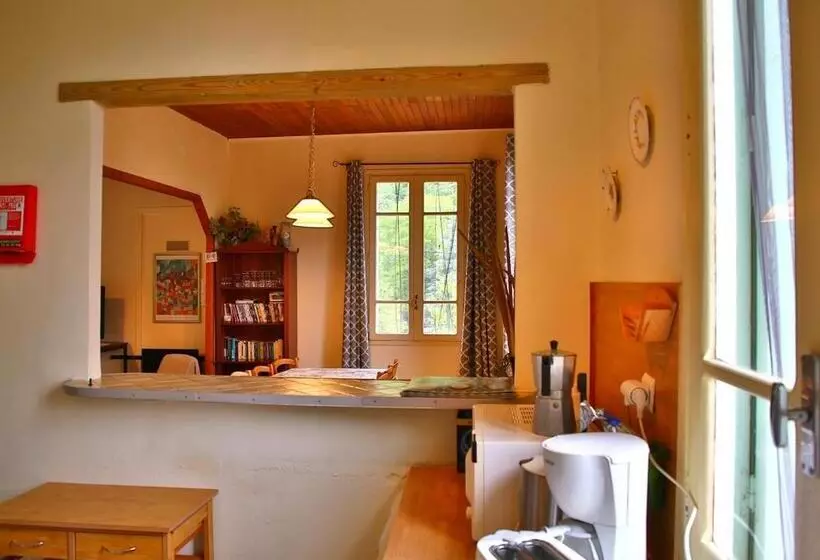 Huoneisto 3 Makuuhuonetta, Beau Vallon   Gîte Et Chambres D Hôtes