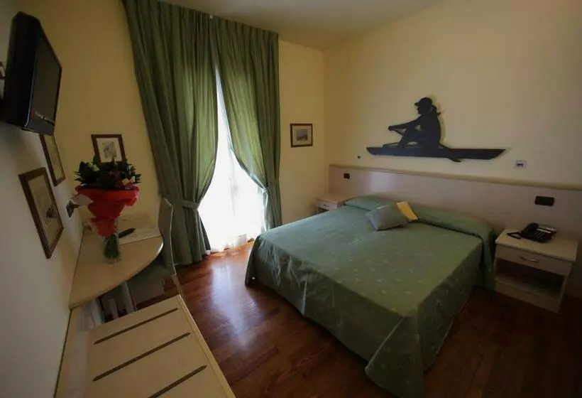 Habitació Estàndard, Fioroni