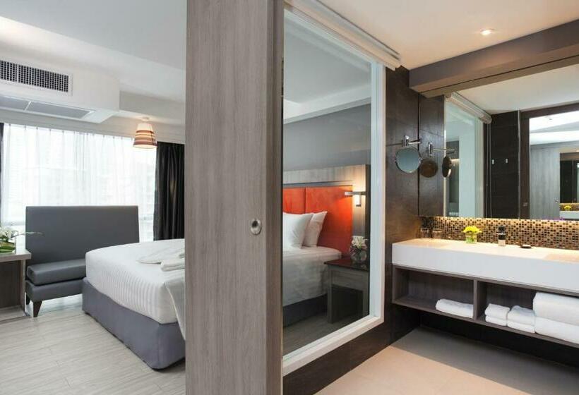 Family Connecting Room