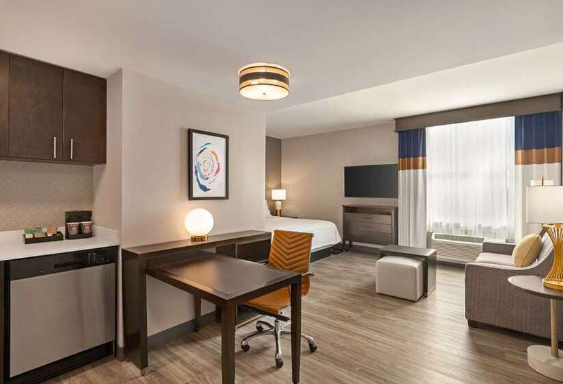 Standard Studio Kingsize Bett, Home2 Suites By Hilton Indianapolis Downtown