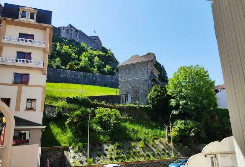 スタンダードルーム, Compostelle