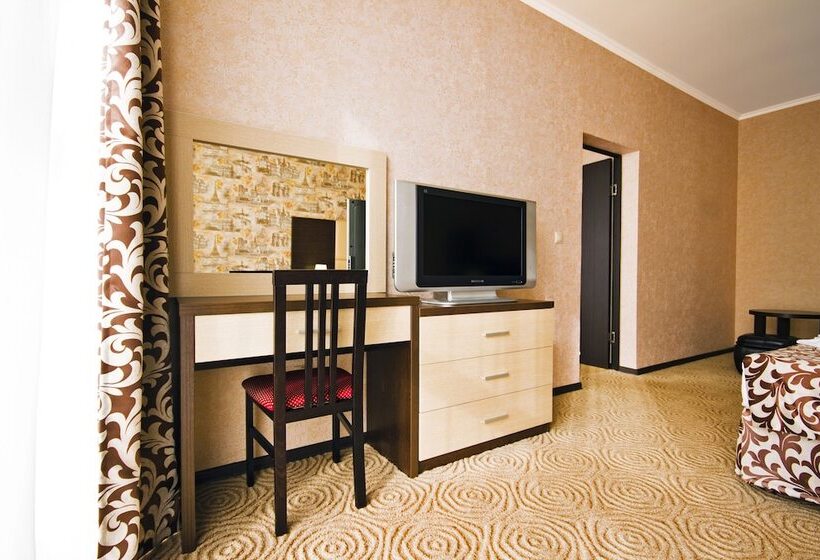 海景套房, Iliada