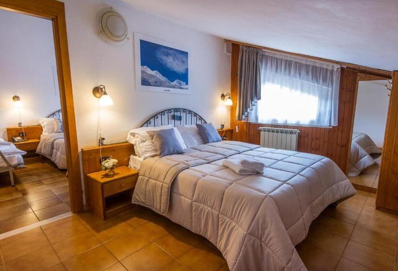 חדר משפחתי, Iris