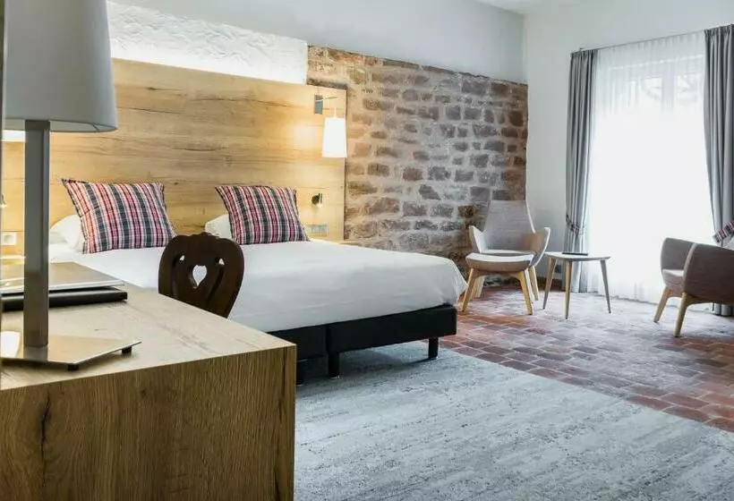 ジュニアスイート, L'auberge Du Cheval Blanc Et Spa