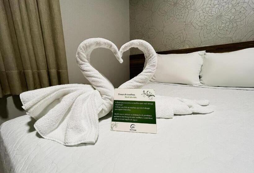 غرفة قياسية, Mandino