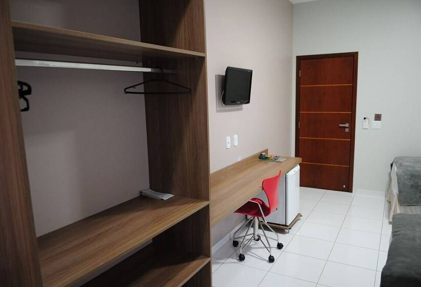 غرفة ديلوكس, Mandino